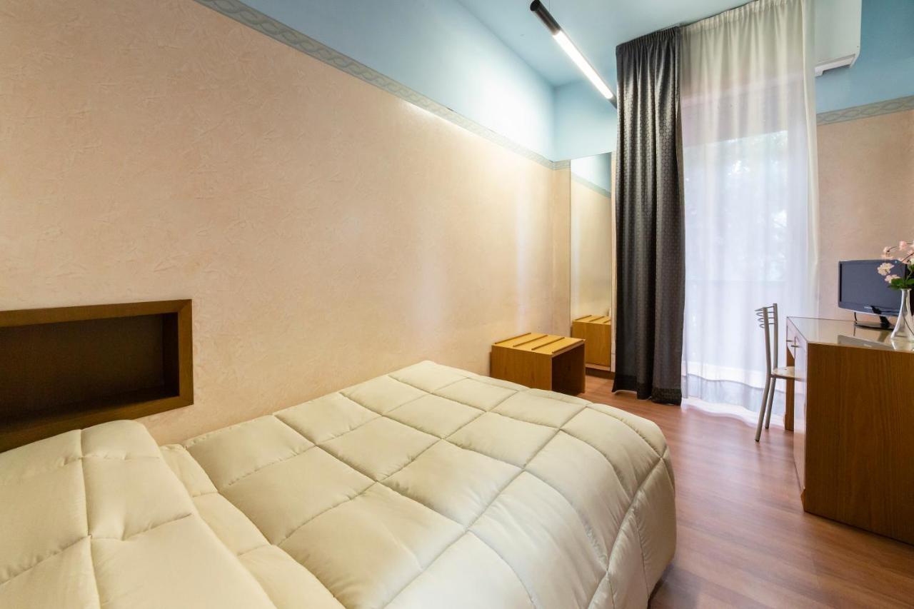 Park Hotel Rimini Exterior photo