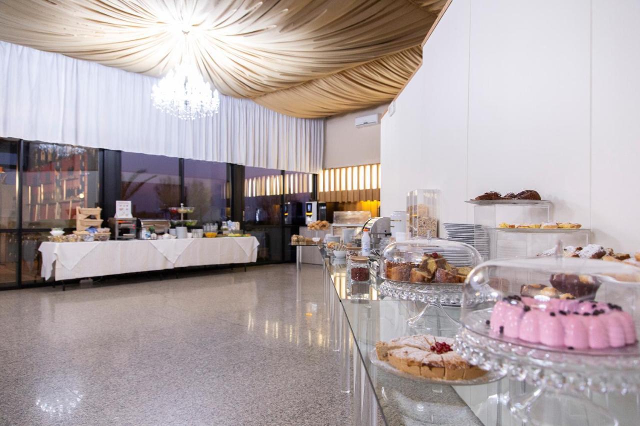 Park Hotel Rimini Exterior photo